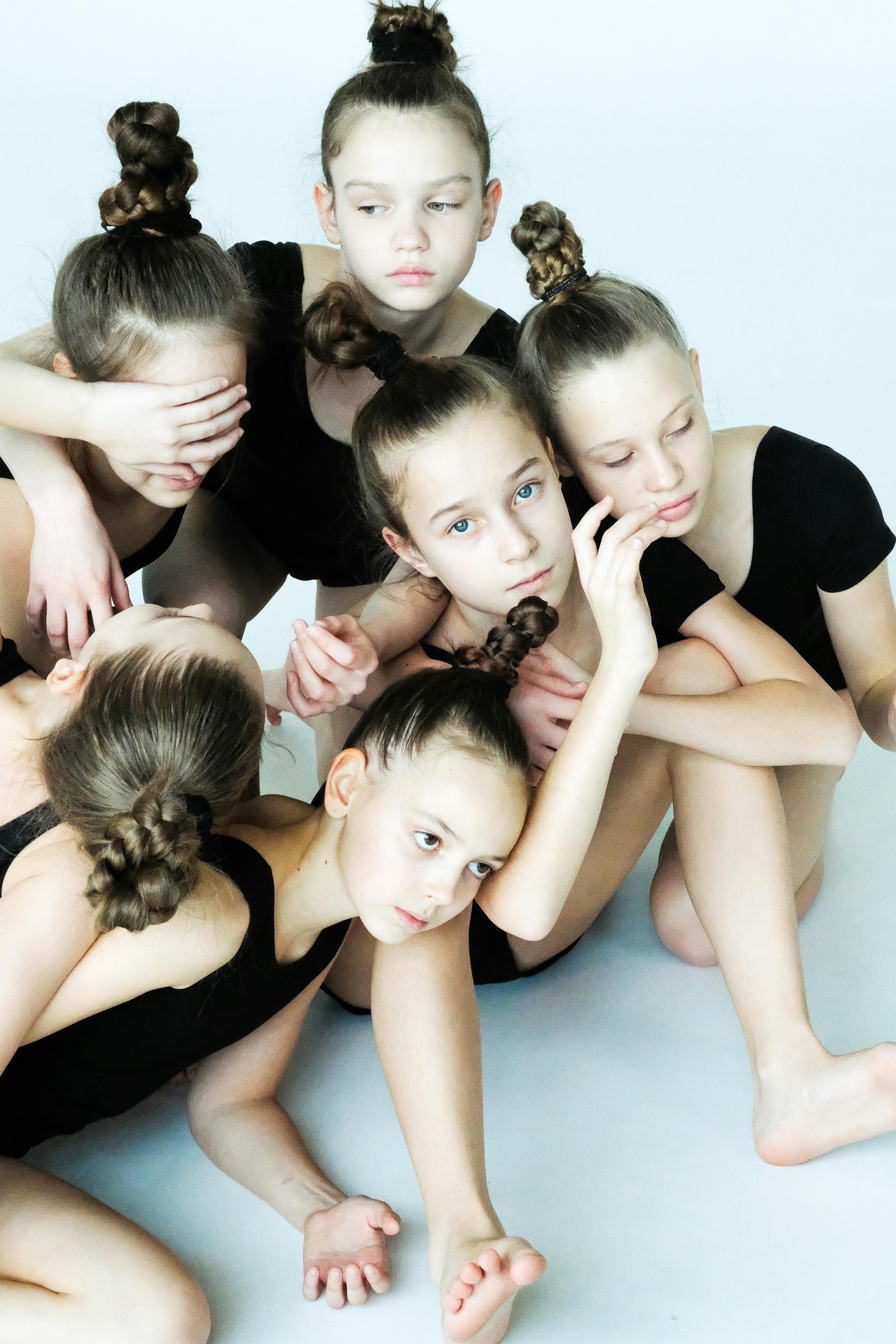 糖心视频侧边热播缩略图：综艺氛围素材